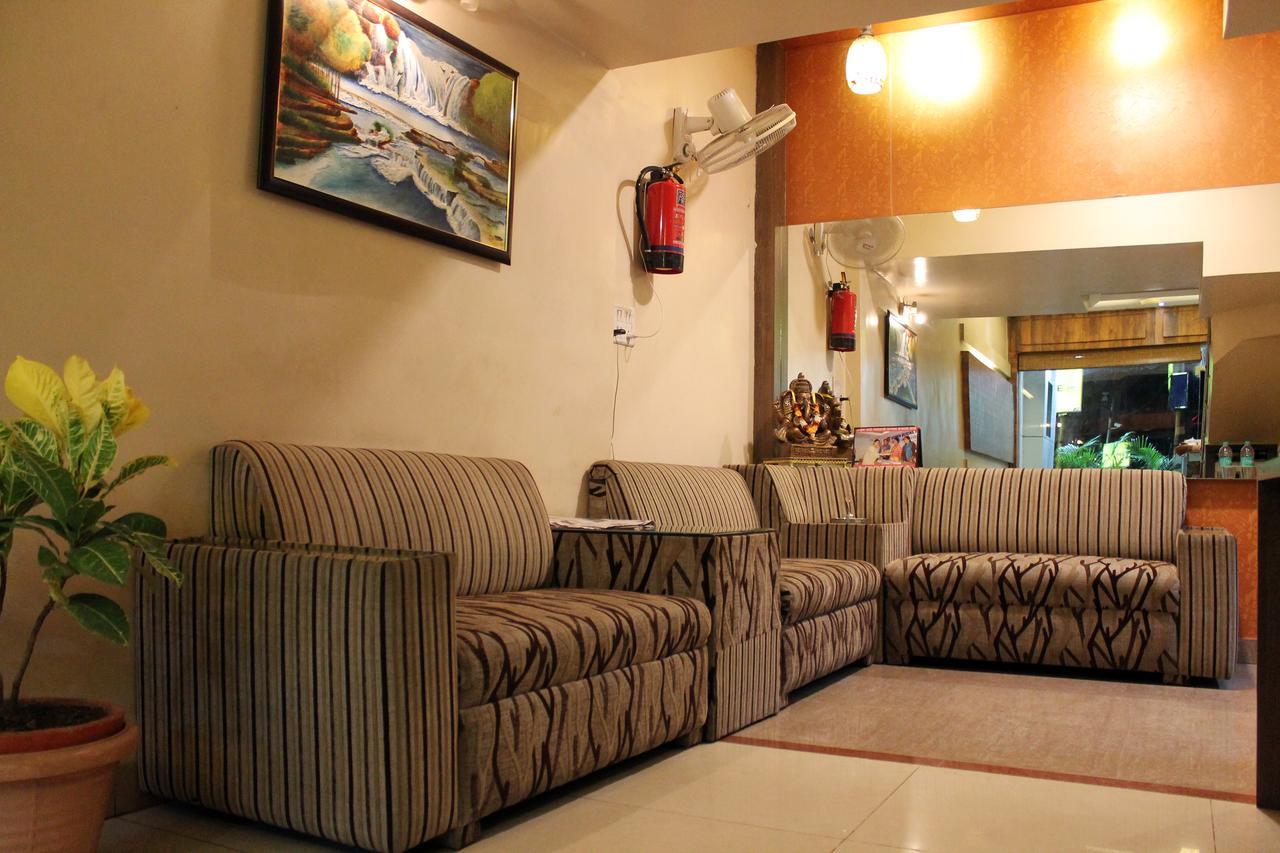 Hotel Swayam Jabalpur Luaran gambar